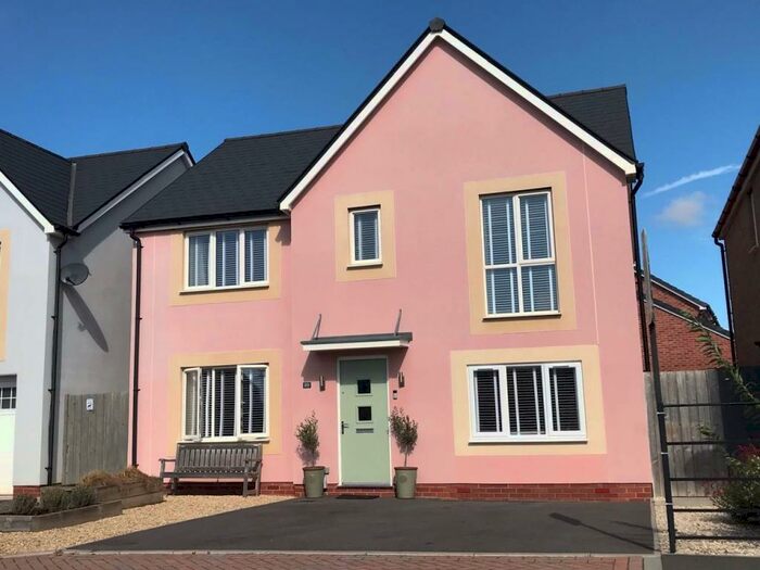 5 Bedroom House To Rent In Tiger Moth Road, Haywood Village, Weston-Super-Mare, BS24