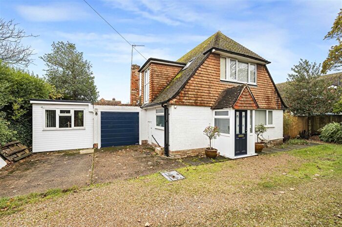 2 Bedroom Detached House For Sale In East Albany Road, Seaford, BN25