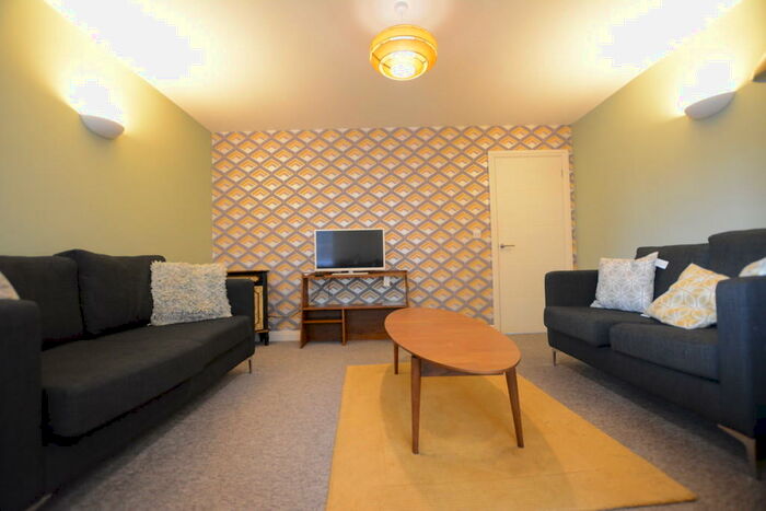 2 Bedroom Apartment To Rent In St. Marys Gate, Lace Market, NG1
