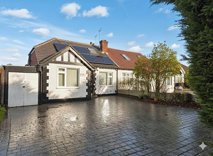 4 Bedroom Semi Detached House For Sale In Court Road, Orpington, BR6