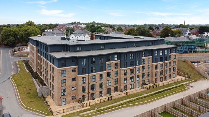 2 Bedroom Flat To Rent In Strutt House, Erasmus Drive, Derby, Derbyshire, DE1