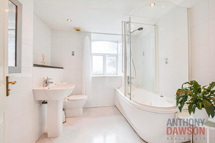 3 Bedroom Semi-Detached House For Sale In Wheatley Lane Road, Fence, BB12