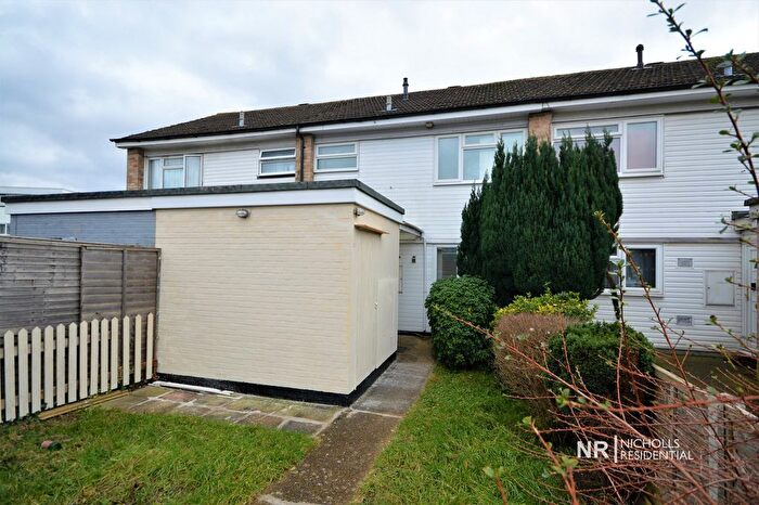 3 Bedroom Terraced House To Rent In Ormonde Avenue, West Ewell, Surrey., KT19