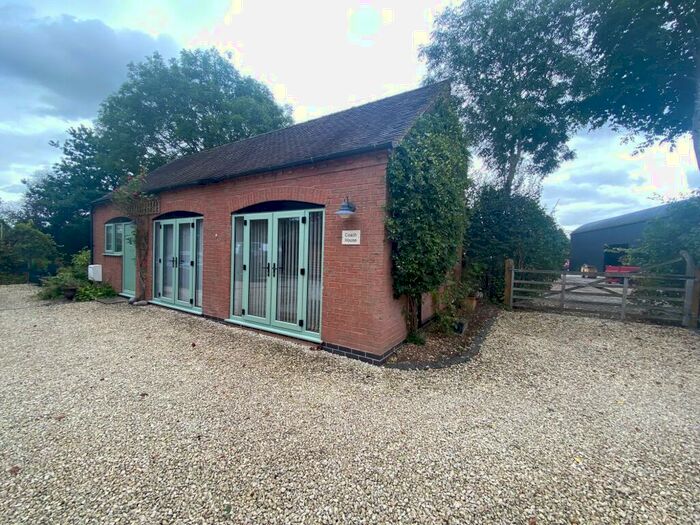 1 Bedroom Apartment To Rent In The Coach House, Orgreave, DE13