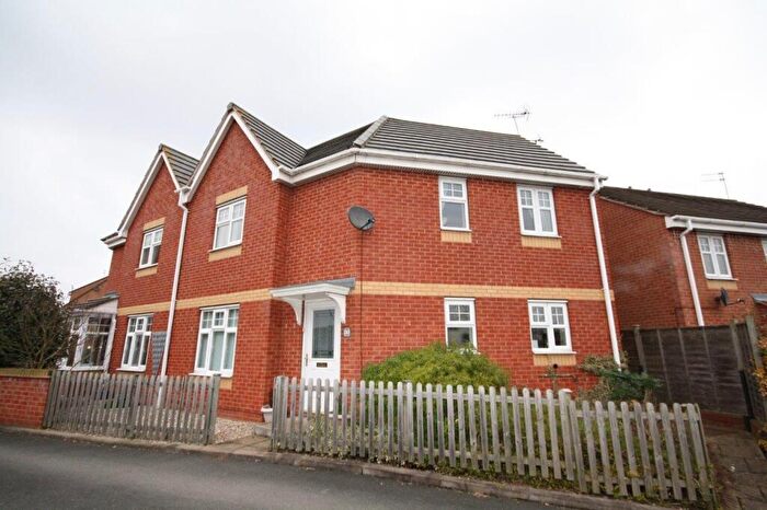 3 Bedroom Semi-Detached House To Rent In Sunflower Drive, Bermuda Park, Nuneaton, CV10