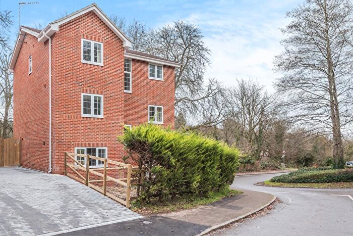 5 Bedroom Detached House To Rent In Henley On Thames, Oxfordshire, RG9