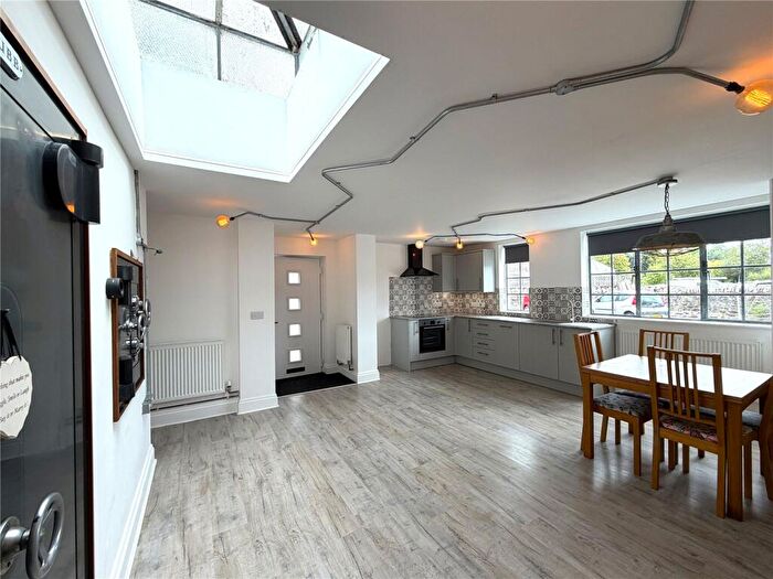 2 Bedroom Apartment To Rent In Station Road, St Blazey, Par, PL24