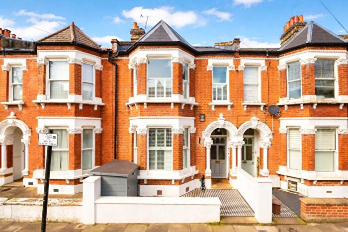 5 Bedroom House For Sale In Fernside Road, Balham, SW12