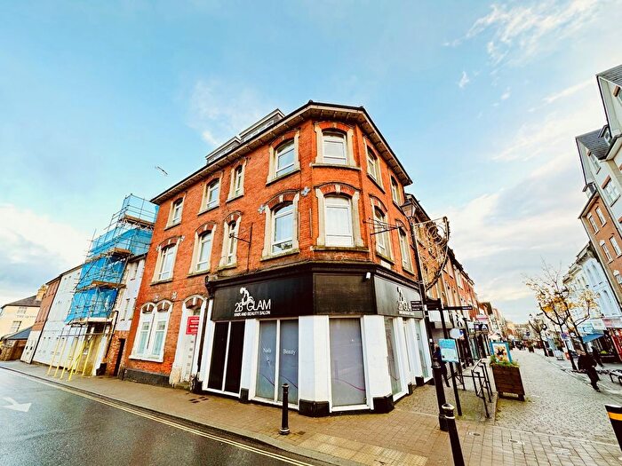 1 Bedroom Flat To Rent In Grosvenor Road, Aldershot, GU11