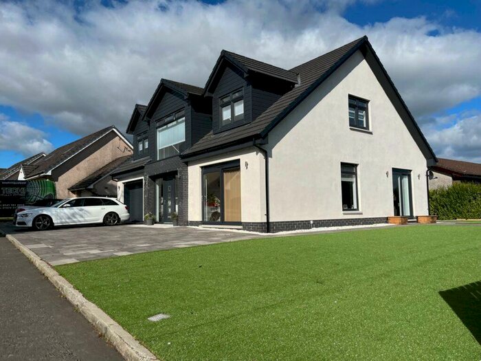 4 Bedroom Detached Villa For Sale In Sold Glenburn Close Airdrie, ML6