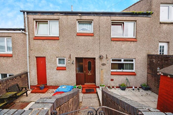 4 Bedroom Terraced House For Sale In Carrick Place, Camelon, Falkirk, Stirlingshire, FK1