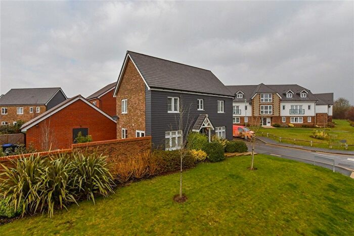 3 Bedroom Detached House For Sale In Horseshoe Way, Ash, Canterbury, Kent, CT3