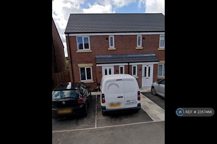 3 Bedroom Semi-Detached House To Rent In Chestnut Avenue, Blackburn, BB1