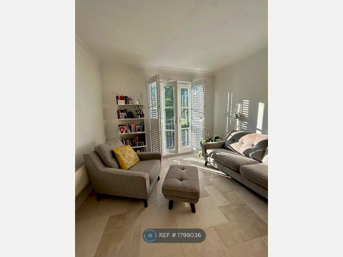 2 Bedroom Flat To Rent In Charles Haller Street, London, SW2