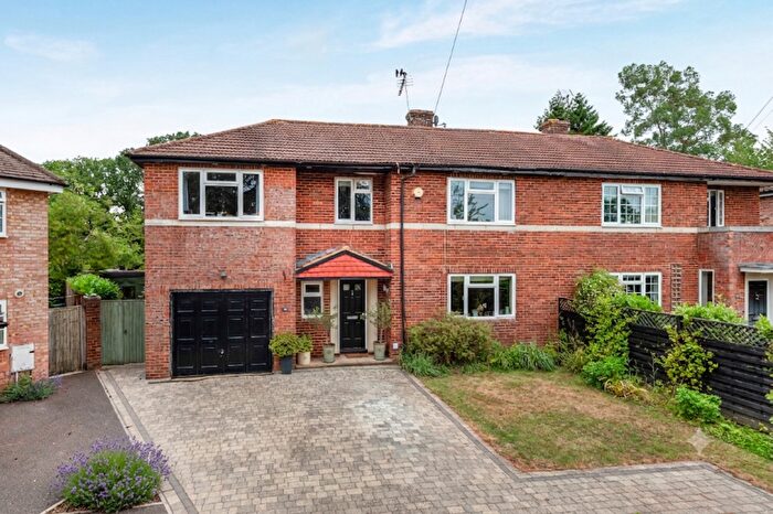 4 Bedroom Semi-Detached House For Sale In Nightingale Crescent, West Horsley, KT24