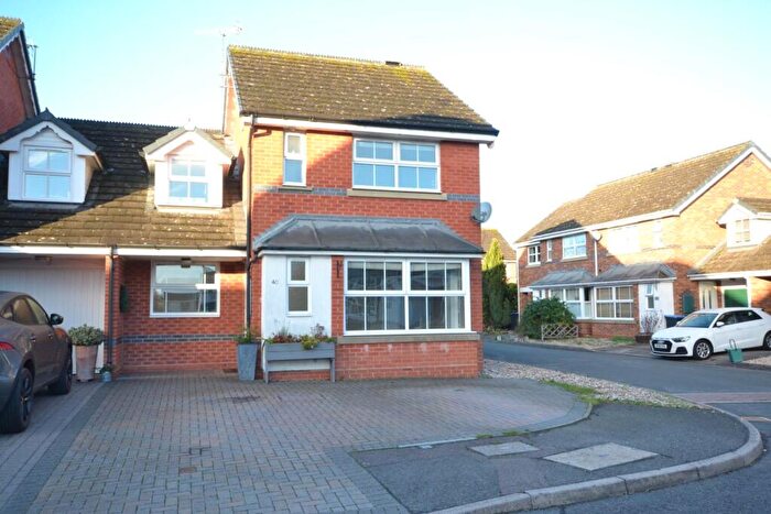 3 Bedroom House To Rent In Ascot Close, Stratford-Upon-Avon, CV37