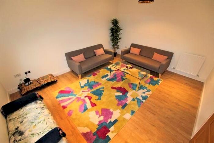 4 Bedroom Semi-Detached House To Rent In Shielhill Avenue, Bridge Of Don, Aberdeen, AB23