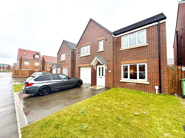 5 Bedroom Detached House For Sale In Sapphire Way, Marine Point, TS24