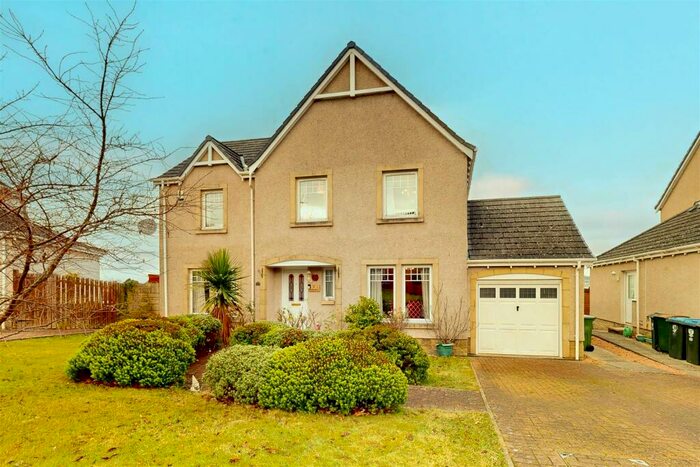 4 Bedroom Detached House For Sale In Nethy Place, Abernethy, Perth, PH2