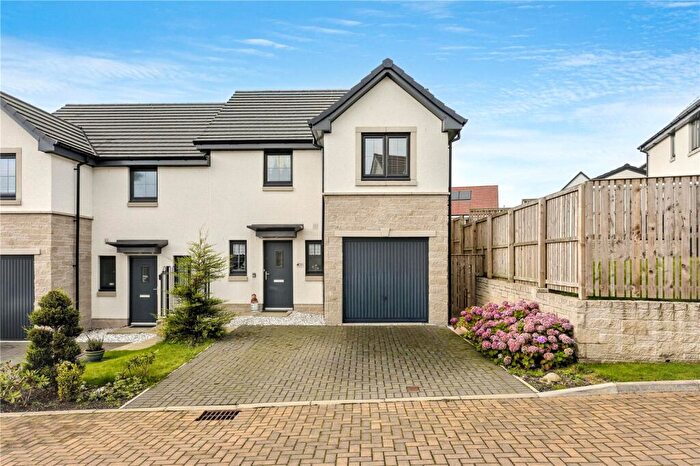 3 Bedroom Semi-Detached House For Sale In Laid Crescent, Glenrothes, Fife, KY7