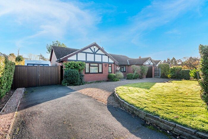 3 Bedroom Detached Bungalow For Sale In Cross Street, Sturton-Le-Steeple, Retford, DN22