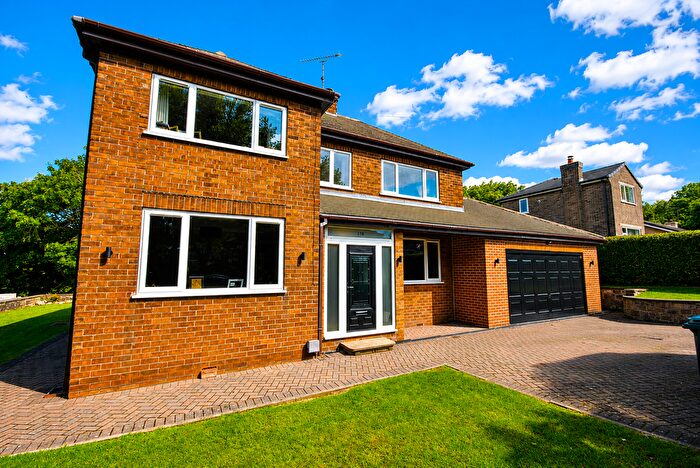 4 Bedroom Detached House For Sale In Doncaster Road, Conisbrough, Doncaster, DN12