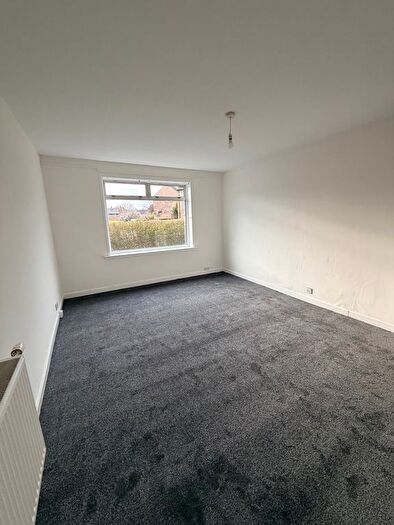 2 Bedroom Flat To Rent In Huntly Road, Dundee, DD4
