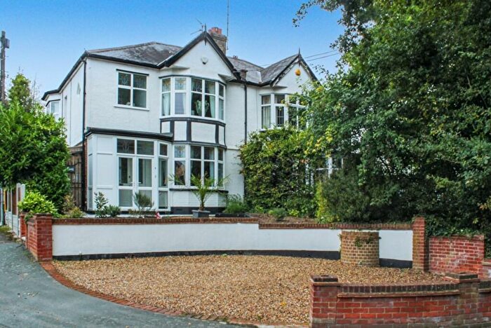 3 Bedroom Semi-Detached House For Sale In Great Wheatley Road, Rayleigh, SS6