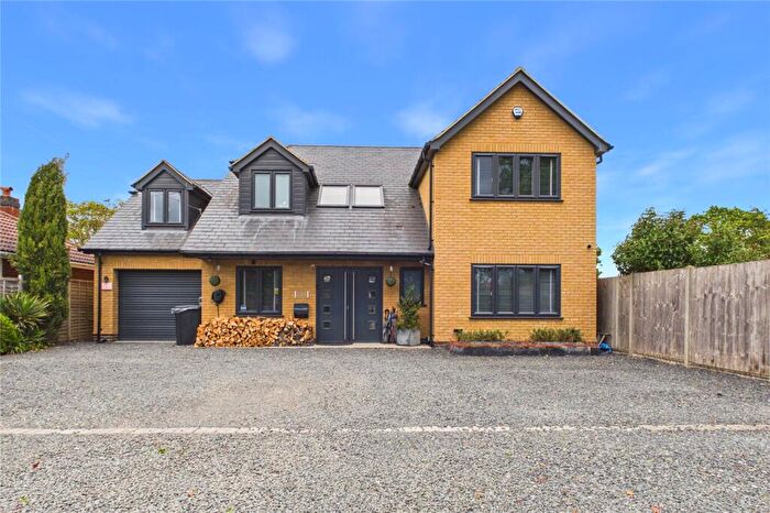 4 Bedroom Detached House For Sale In The Green, Theale, Reading, Berkshire, RG7