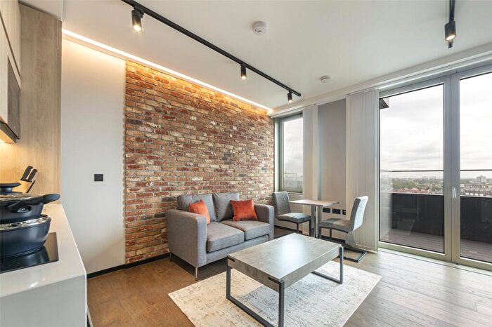 Apartment To Rent In Hewett Street, London, EC2A