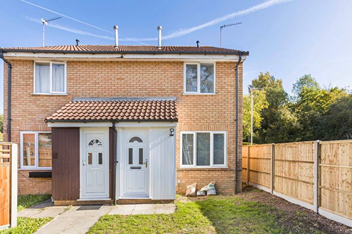 1 Bedroom Semi Detached House To Rent In The Hyde, Ware, Hertfordshire, SG12