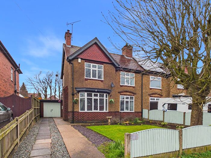 3 Bedroom Semi Detached House For Sale In Columbia Avenue, Sutton-In-Ashfield, Nottinghamshire, NG17