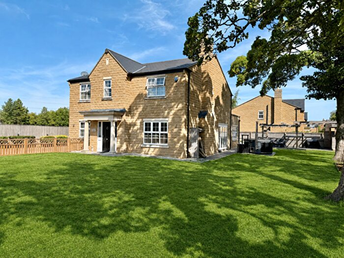 5 Bedroom Detached House For Sale In Thorp Arch ~ Walton Place, LS23