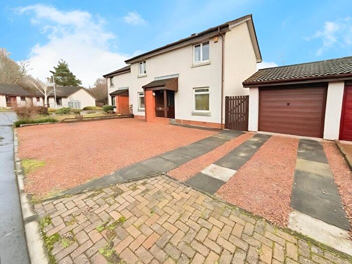 3 Bedroom Semi Detached House For Sale In Auchmithie Place, Glenrothes, KY7