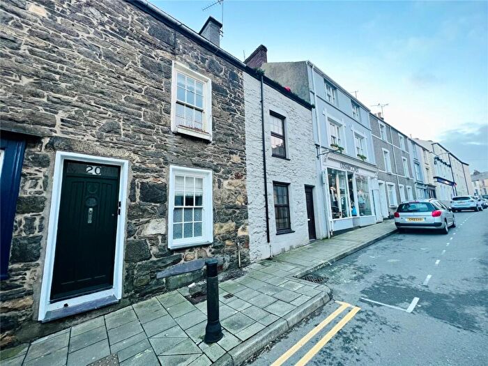 3 Bedroom Terraced House For Sale In High Street, Pwllheli, Gwynedd, LL53