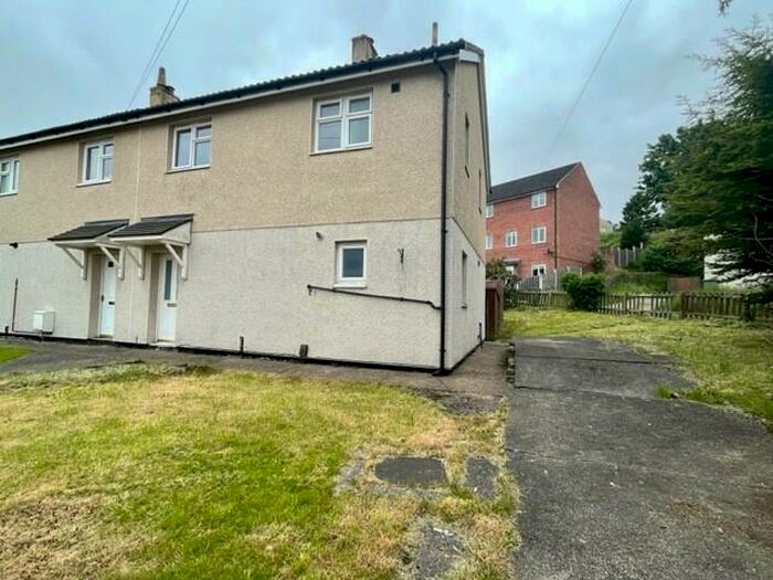 3 Bedroom House To Rent In Devon Drive, Brimington, S43