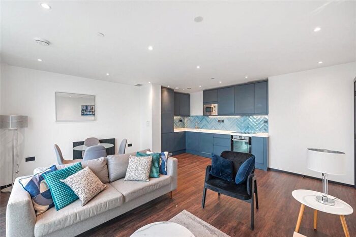 2 Bedroom Flat To Rent In West Gate House, London, W5