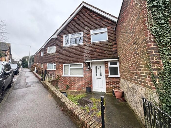 3 Bedroom Terraced House To Rent In Mount Pleasant, Aylesford, ME20