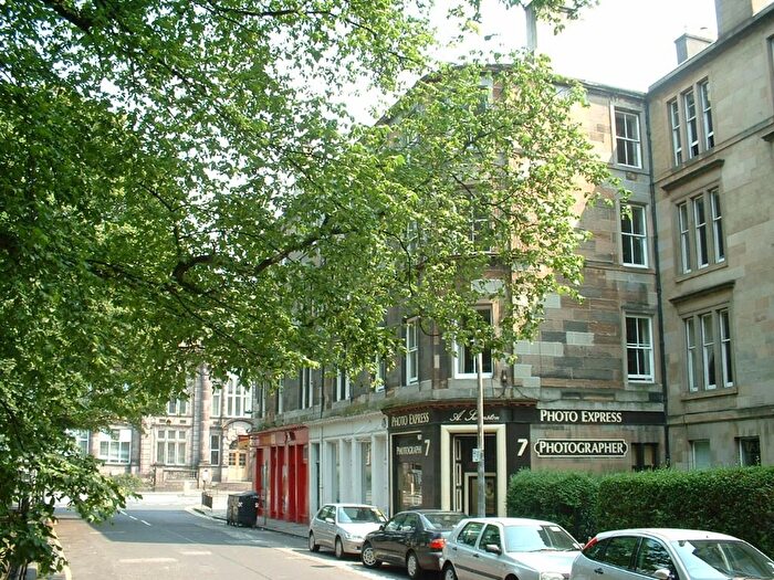 5 Bedroom Flat To Rent In Melville Terrace, Meadows, Edinburgh, EH9