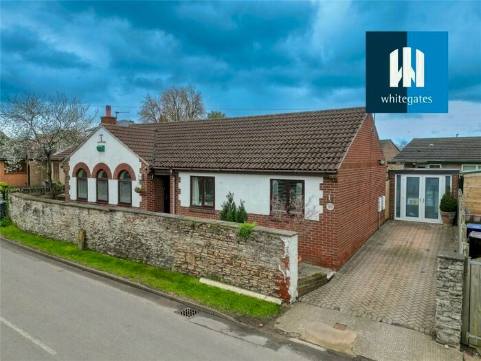 3 Bedroom Bungalow For Sale In Main Street, Beal, Goole, North Yorkshire, DN14