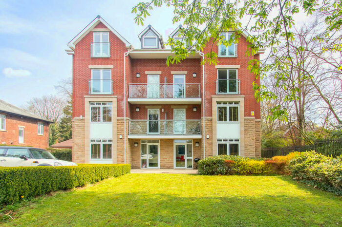 2 Bedroom Flat To Rent In Harrogate Road, Moortown, Leeds, LS17