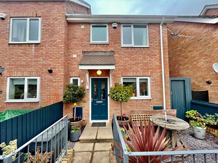 2 Bedroom Semi-Detached House For Sale In Woodside Walk, Cross Keys, Newport, NP11