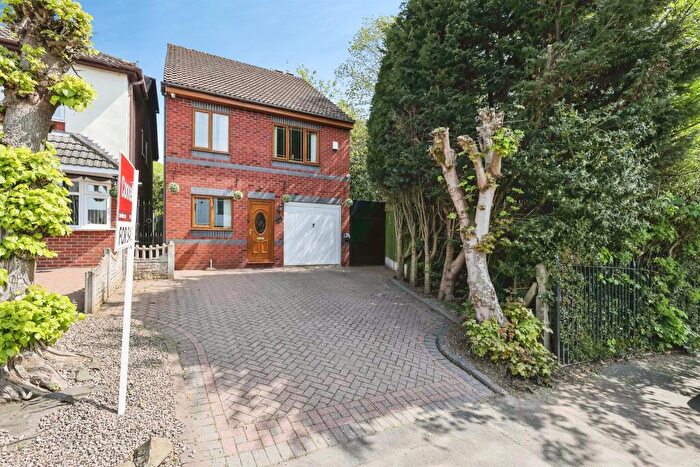 4 Bedroom Detached House For Sale In Ross, Rowley Regis, B65