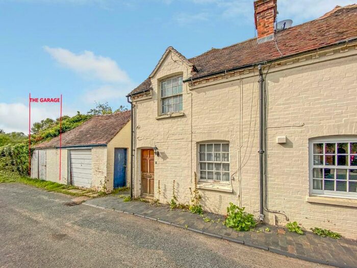 2 Bedroom End Of Terrace House For Sale In Lower End, Alveston, Stratford-upon-Avon, CV37
