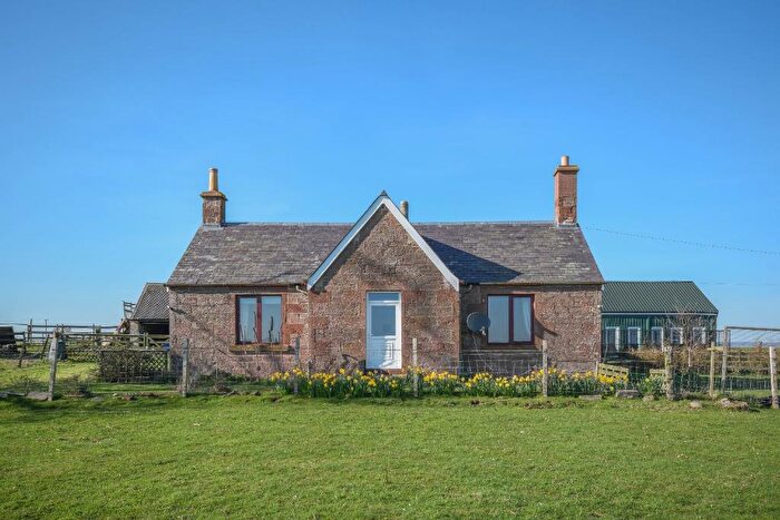 2 Bedroom Detached Bungalow To Rent In Ballinshoe, Forfar, Angus, DD8