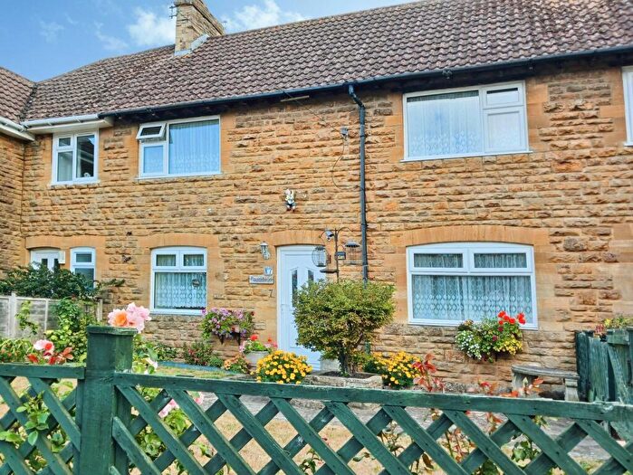 3 Bedroom Terraced House For Sale In Montacute Road, Tintinhull, Yeovil, Somerset, BA22
