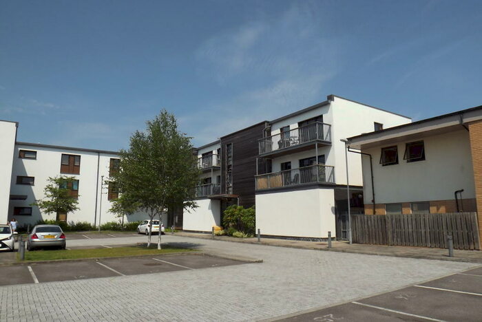 2 Bedroom Apartment To Rent In Beggarwood, RG22