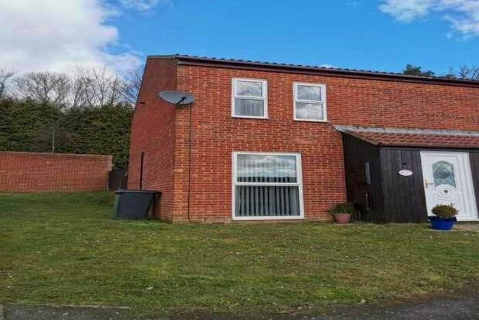 2 Bedroom End Of Terrace House To Rent In Coneyburrow Gardens, St. Leonards-On-Sea, TN38