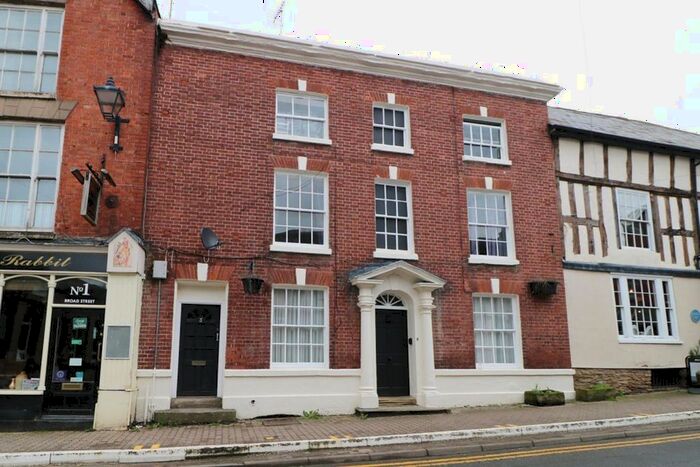 1 Bedroom Flat To Rent In Broad Street, Bromyard, Herefordshire, HR7