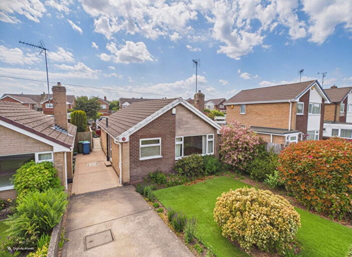 2 Bedroom Detached Bungalow For Sale In Worcester Avenue, Mansfield Woodhouse, Mansfield, NG19
